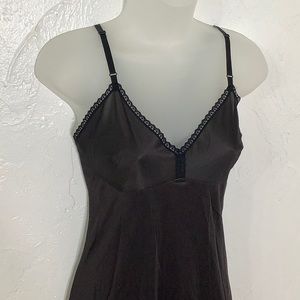 Vintage fai Union Label Nylon Lace trim black full Slip Dress size 36 large EUC
